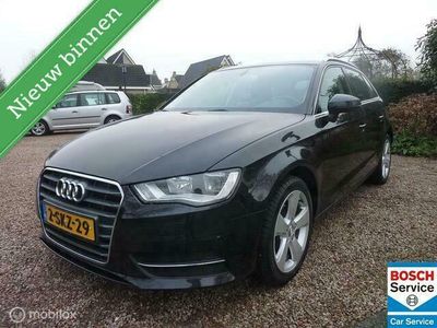 Occasion Audi A3 Sportback Attraction 105 PK (77 kW) 2013 Zwart Hatchback