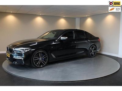 Zwart (metallic) Gebruikt 2017 BMW M550 Executive Sedan | € 43.940