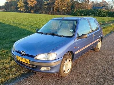 Peugeot 106