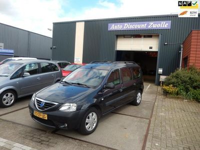 tweedehands Dacia Logan MCV 1.6 Lauréate 7p. AIRCO