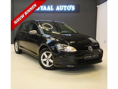 Zwart Gebruikt 2014 VW Golf VII Trendline Hatchback | € 8.500 (Goede deal)