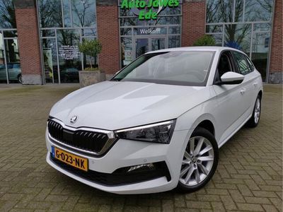 tweedehands Skoda Scala 1.0 TSI DSG Business Edition Full led - Navigatie - Stoelverwarming - Digitaal dashboard - 17Inch LMV