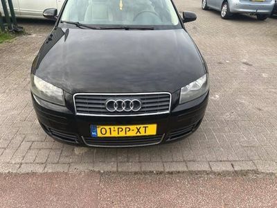 tweedehands Audi A3 1.6 FSI Attraction