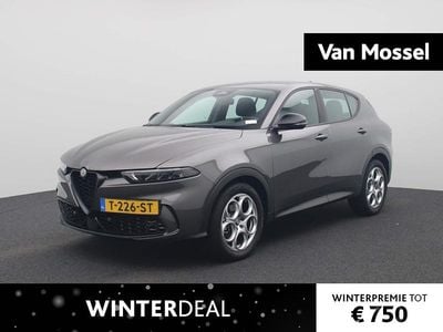 Grijs Occasion 2023 Alfa Romeo Tonale Sprint SUV | € 30.940 (Eerlijke prijs)