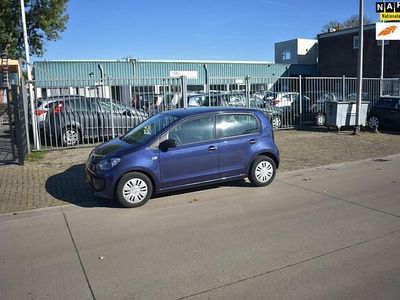 Blauw Gebruikt 2016 VW up! take up! Hatchback | € 5.950 (Eerlijke prijs)