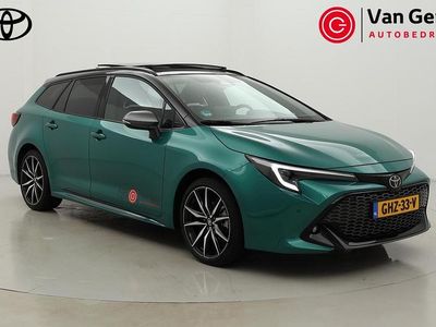 Groen Occasion 2024 Toyota Corolla Sport Stationwagen | € 37.999