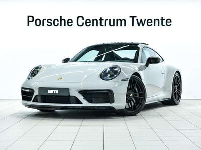 Porsche 911 Carrera GTS