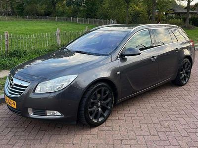 Bruin Occasion 2009 Opel Astra Cosmo Stationwagen | € 4.000 (Duur)