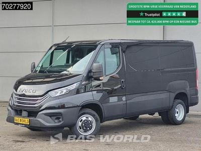 Zwart Nieuw 2025 Iveco Daily Van | € 41.800 (Goede deal)