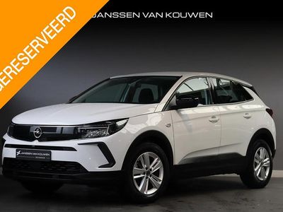 Wit Occasion 2022 Opel Grandland X Edition SUV | € 20.885 (Eerlijke prijs)