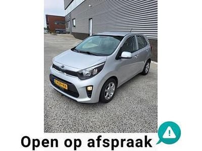 Grijs (metallic) Occasion 2017 Kia Picanto Hatchback | € 11.950 (Duur)