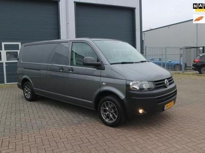 VW Transporter