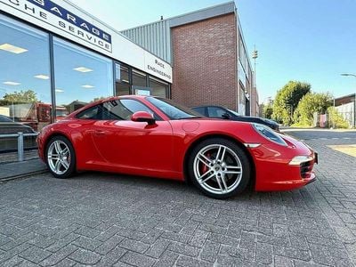 Porsche 911 Carrera
