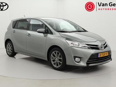 Grijs Occasion 2014 Toyota Verso Business Edition MPV | € 16.999 (Iets duurder)