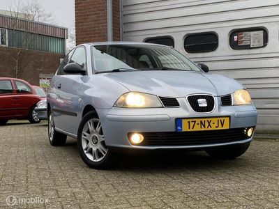 tweedehands Seat Ibiza 1.4-16V Sport weinig kilometers zeer nette auto!