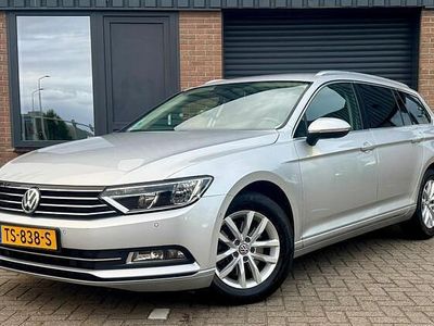 Grijs Gebruikt 2015 VW Passat Edition Stationwagen | € 9.250 (Eerlijke prijs)
