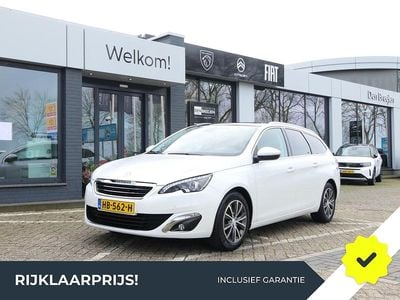 Wit Gebruikt 2015 Peugeot 308 Allure Stationwagen | € 9.990 (Iets duurder)