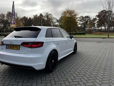 Occasion Audi A3 Sportback 105 PK (77 kW) 2013 Wit Hatchback
