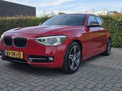 Rood Gebruikt 2011 BMW 116 Hatchback | € 8.499 (Duur)