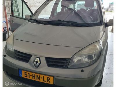 tweedehands Renault Scénic II 2.0-16V Privilège Luxe