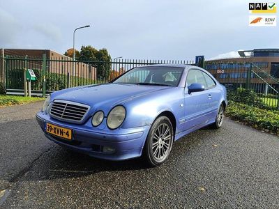 Mercedes 320