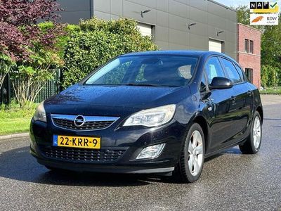 tweedehands Opel Astra 1.4 Edition 1e eigenaar*Navigatie*Cruise*Airco*Trekhaak*NAP*LM velgen*Parkeersensoren*Nieuwe APK*