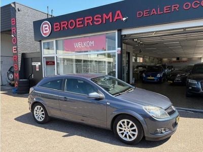 Opel Astra GTC