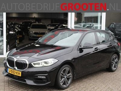 Zwart Gebruikt 2020 BMW 118 Executive Hatchback | € 15.988 (Eerlijke prijs)