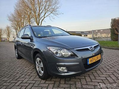 Grijs Occasion 2010 Hyundai i30 Dynamiq Stationwagen | € 1.999 (Goede deal)