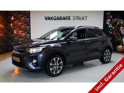 Grijs Gebruikt 2018 Kia Stonic SUV | € 14.990 (Eerlijke prijs)