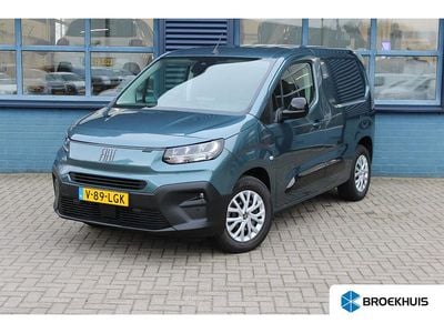 Blauw Occasion 2025 Opel Combo-e Life Van | € 20.722 (Eerlijke prijs)