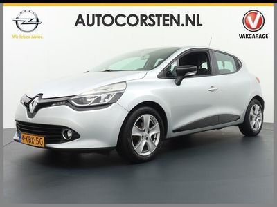 tweedehands Renault Clio IV T 90pk Navi MultiMedia-vb. Airco 16"Lmv ESP CruiseControl Mistl Led USB Elektr.Ramen+Spiegels+Verwarmd Centr.v. Isofix EBD ASR ESP Hill-Hold Pack Introduction laatste beurt 104.000km ! 0.9 TCe Expression A Label ! Licht en Zuinig 5 zitplaatsen ! Orig.NLs