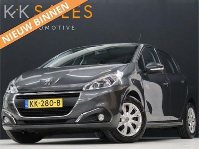 tweedehands Peugeot 208 1.2 PureTech Blue Lease [NAVIGATIE AIRCO CRUISE