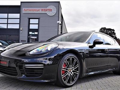 Zwart Gebruikt 2015 Porsche Panamera Hatchback | € 44.995