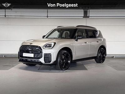 Melting silver iii (c6b) Occasion 2025 Mini John Cooper Works Countryman SUV | € 49.500 (Eerlijke prijs)