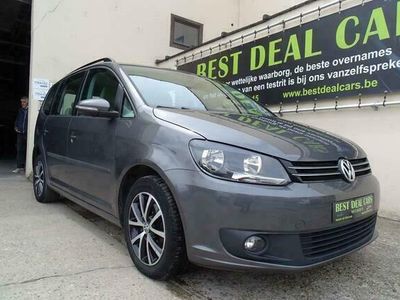 tweedehands VW Touran 1.6 TDi Highline 1 An/Jaar Garantie!!!