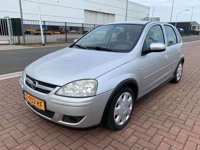 tweedehands Opel Corsa 1.2-16V /Airco/5 drs/Scherm+Navi/DVD/Frisse APK