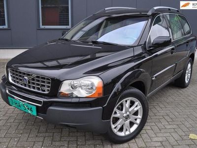 Blauw Gebruikt 2005 Volvo XC90 Executive SUV | € 13.950 (Eerlijke prijs)
