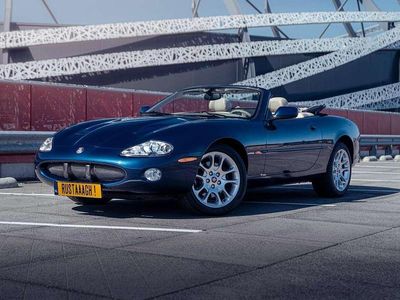 Jaguar XKR
