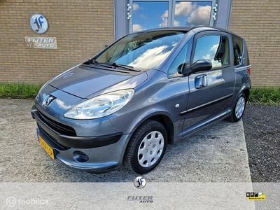 Peugeot 1007