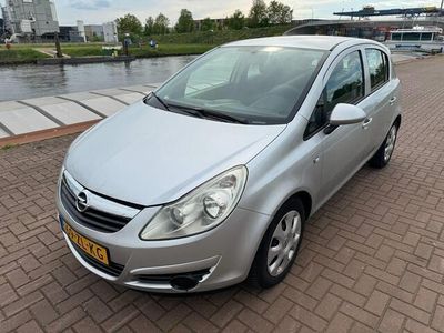 tweedehands Opel Corsa 1.2-16V /Airco/Cruise/1e eigenaar/Nieuwe APK