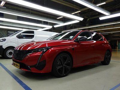 Rood Occasion 2025 Peugeot 308 GTi Hatchback | € 34.895