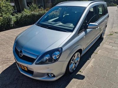 Gebruikt 2006 Opel Zafira OPC MPV | € 5.000