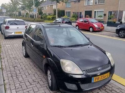 Gebruikt 2007 Ford Fiesta Ambiente Sedan | € 1.500 (Eerlijke prijs)