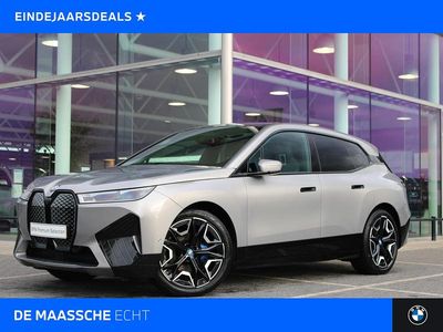 Grijs Gebruikt 2022 BMW iX Executive SUV | € 58.950 (Eerlijke prijs)