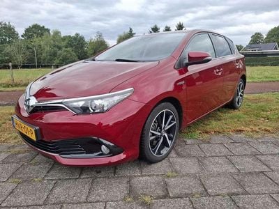 Toyota Auris Hybrid