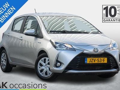 Occasion Toyota Yaris Hybrid 101 PK (74 kW) 2019 Grijs Hatchback