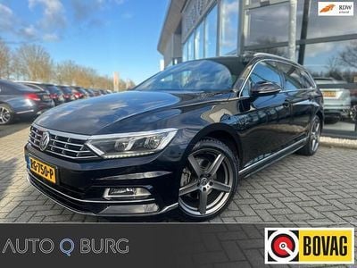 Zwart Gebruikt 2017 VW Passat Highline Stationwagen | € 13.950 (Eerlijke prijs)