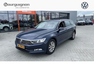 tweedehands VW Passat Variant 1.4 TSI Connected Series Navigatie Camera, Climate Control