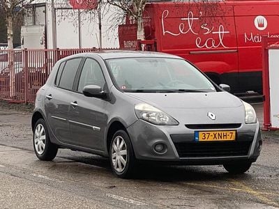 Gebruikt 2012 Renault Clio R.S. Hatchback | € 3.350 (Eerlijke prijs)